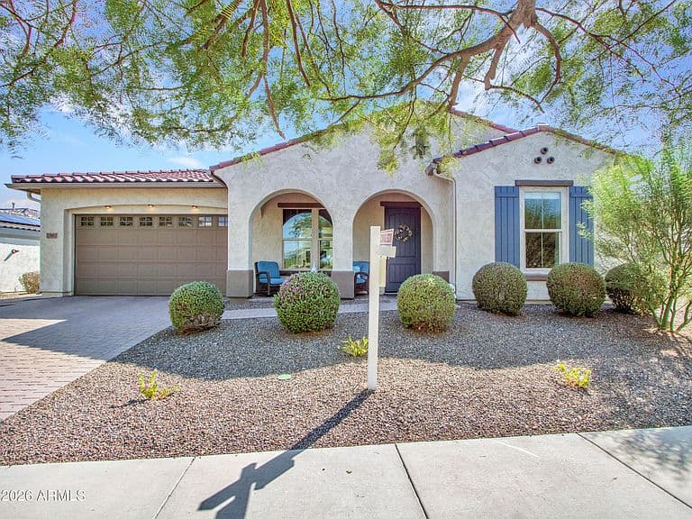 20663 W PASADENA Avenue photo 1