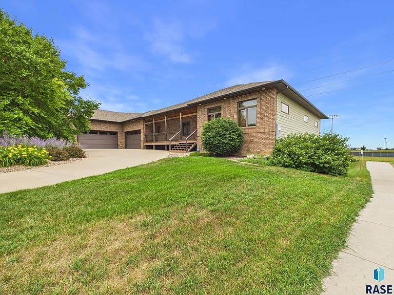 3444 S Harmony Dr photo 5