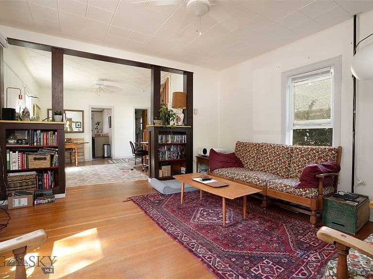 333 S Bozeman Ave photo 3