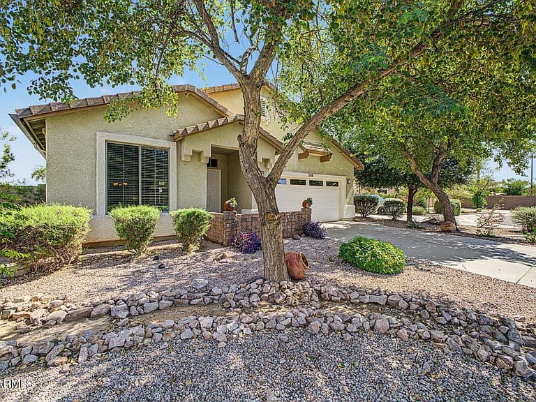 3018 N REGAL Court photo 2