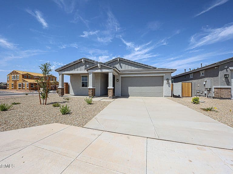 40010 W SPARKS Lane photo 1