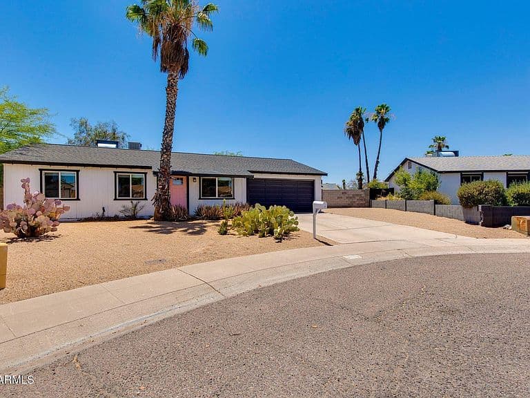 3625 E JANICE Way photo 3