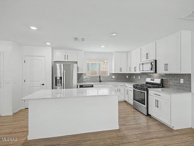 4400 S Sunrise Bluff Way photo 3