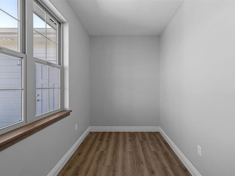 1020 Sagebrush Ln photo 4