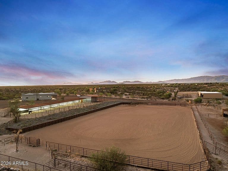 34953 S Nine Iron Ranch Road photo 1