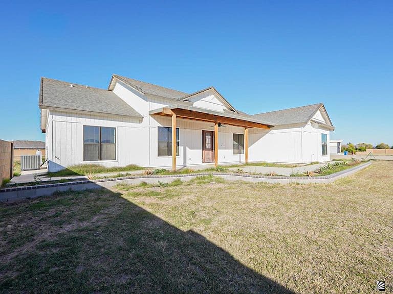 12826 S Greenview Way photo 2
