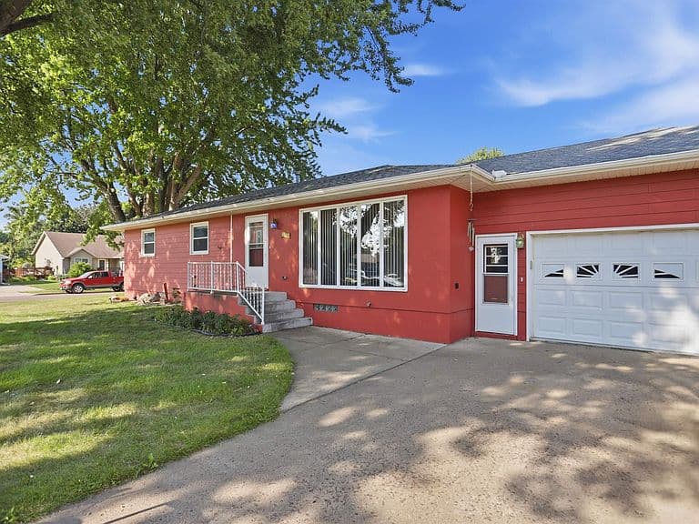 1513 S Gordon Dr photo 1