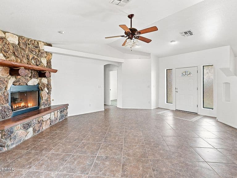 24136 W BLUE SKY Drive photo 3