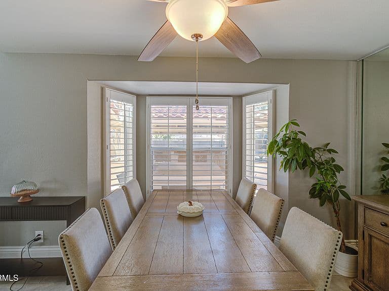 834 S CANCUN Drive photo 4