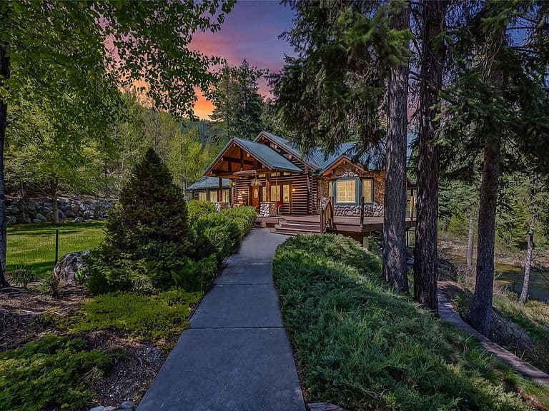 1220 Bear Creek Trl photo 1
