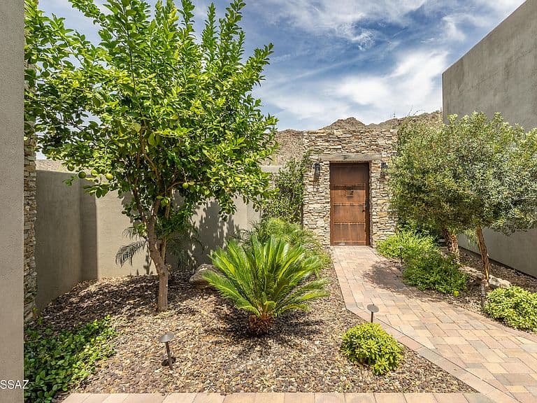 4175 W Horizon Ridge Dr photo 5