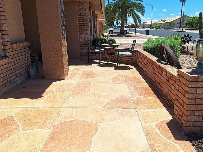 7952 E NAVARRO Avenue photo 2