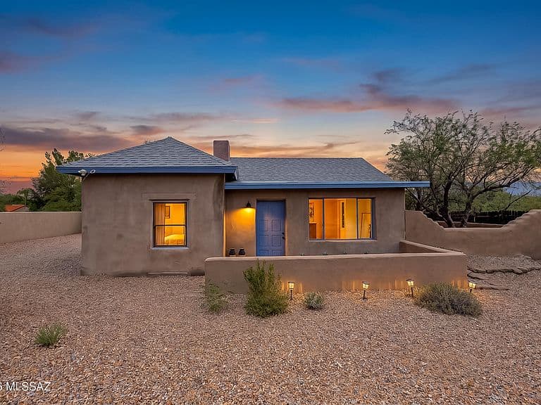5301 E Fort Lowell Rd photo 2