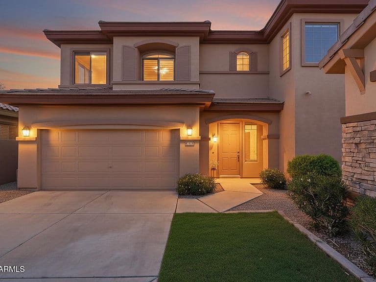 2015 W Olive Way photo 1