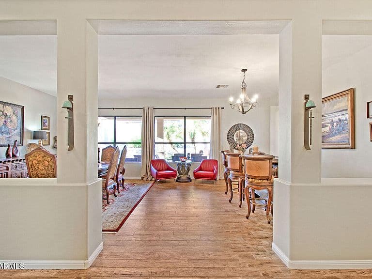 4728 E SPUR Drive photo 4