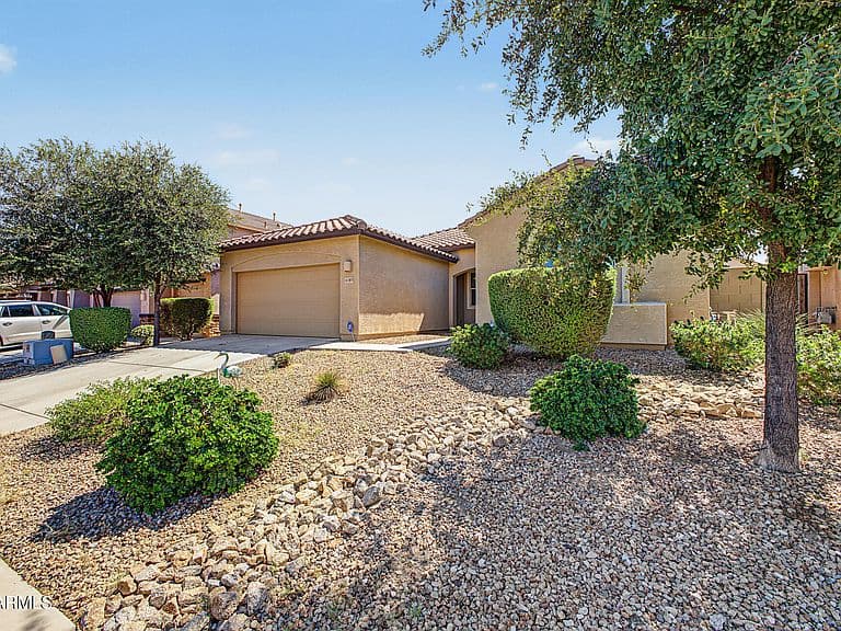 4489 W MAGGIE Drive photo 4