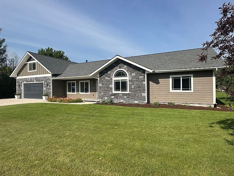 1160 Rocky Meadows Trl photo 1