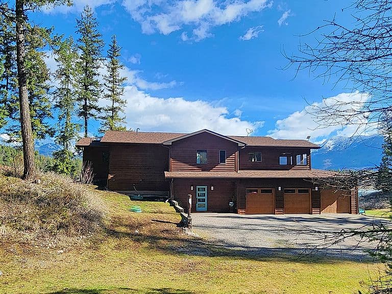 989 Lake Of The Woods Ln photo 4