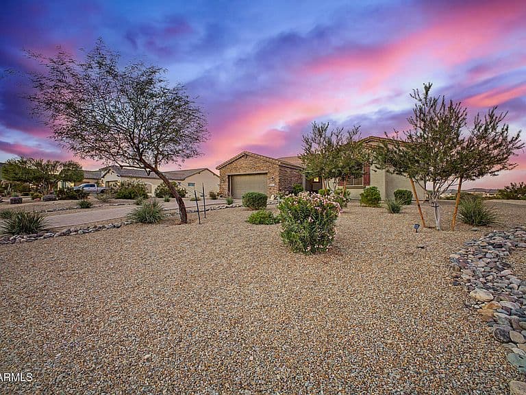 19232 W ECHO Lane photo 3