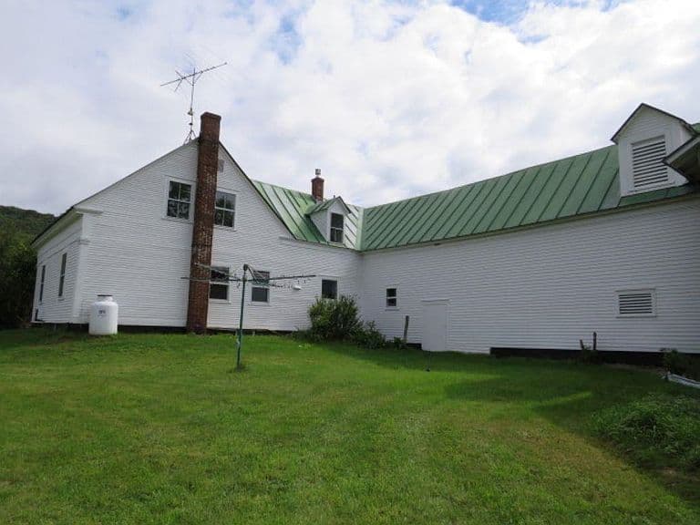 2151 Scott Highway photo 3