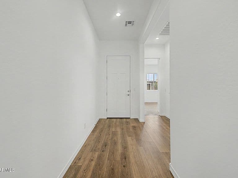 20114 W MONTECITO Avenue photo 5