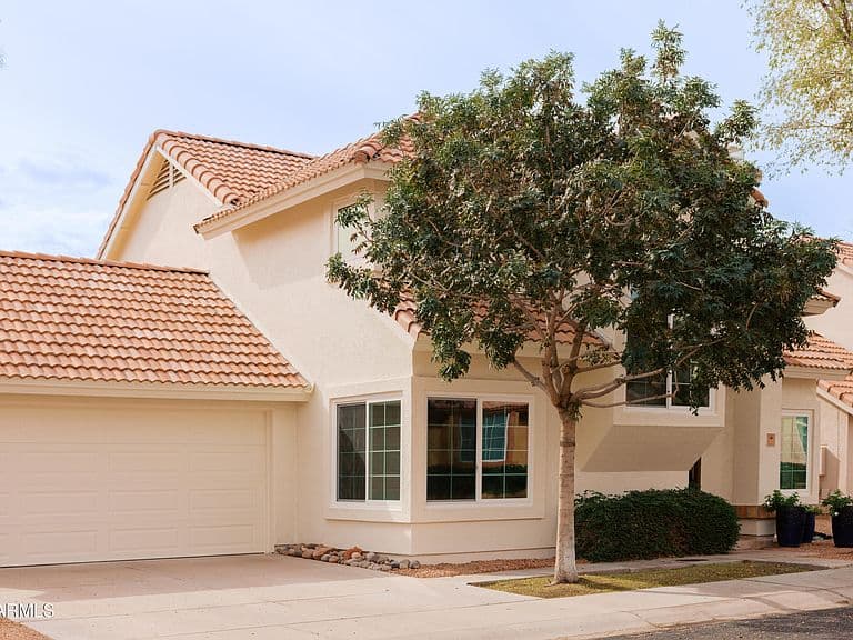 3757 E Kent Drive photo 3