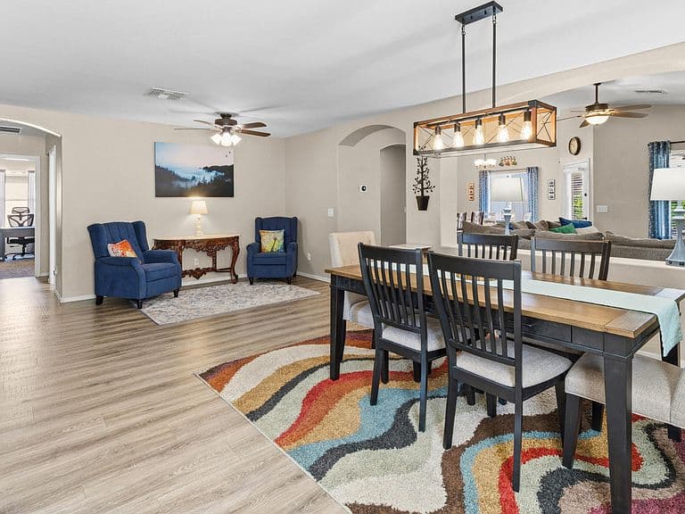 750 W CORRIENTE Court photo 4