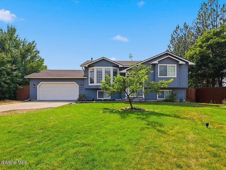 2075 N Stagecoach Dr photo 2