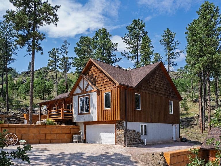 13310 Silver Mountain Rd photo 1