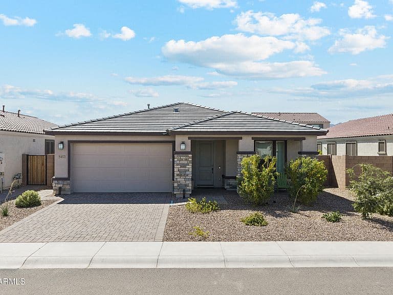 5417 W JACKALOPE Lane photo 2