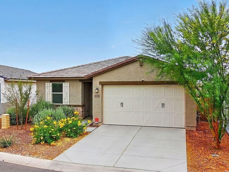 41590 W DUSTY CREEK Drive photo 1