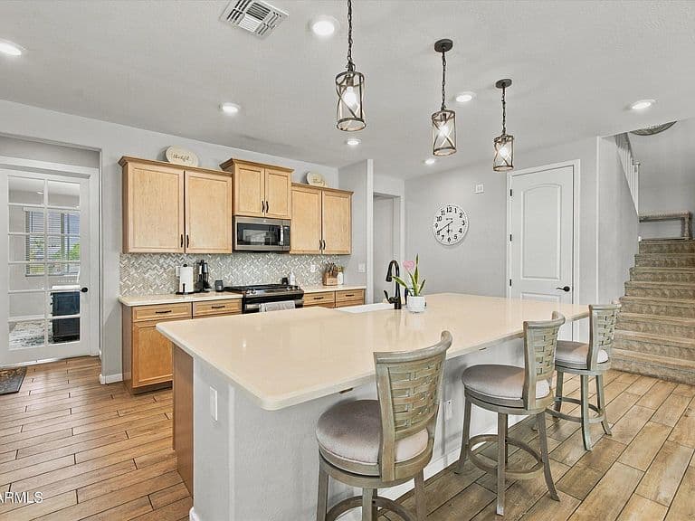 13548 N 146TH Lane photo 5