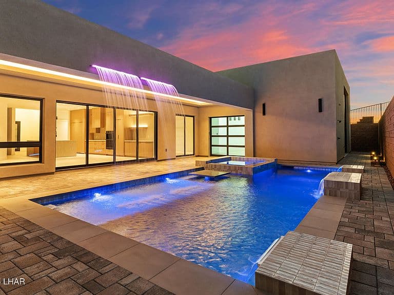 6873 Avienda De Los Foothills photo 5
