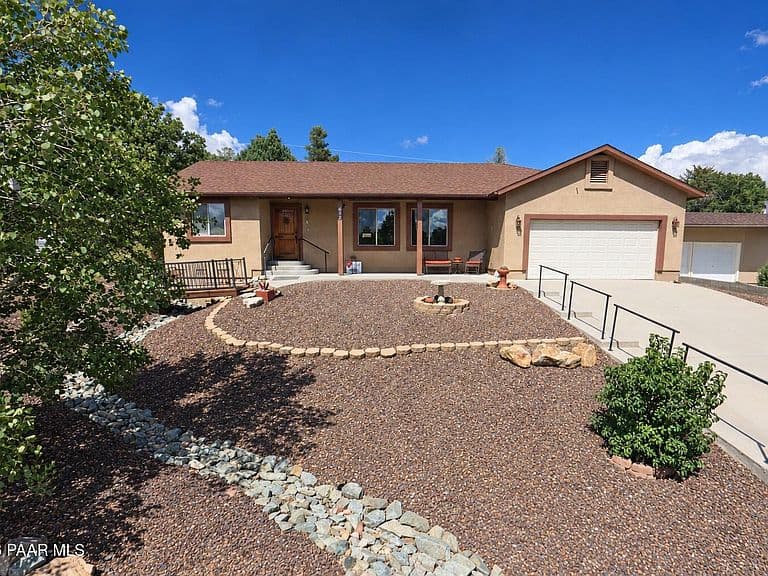612 Prescott Heights Dr photo 1
