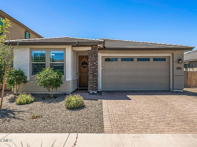 22491 E MEWES Road photo 2