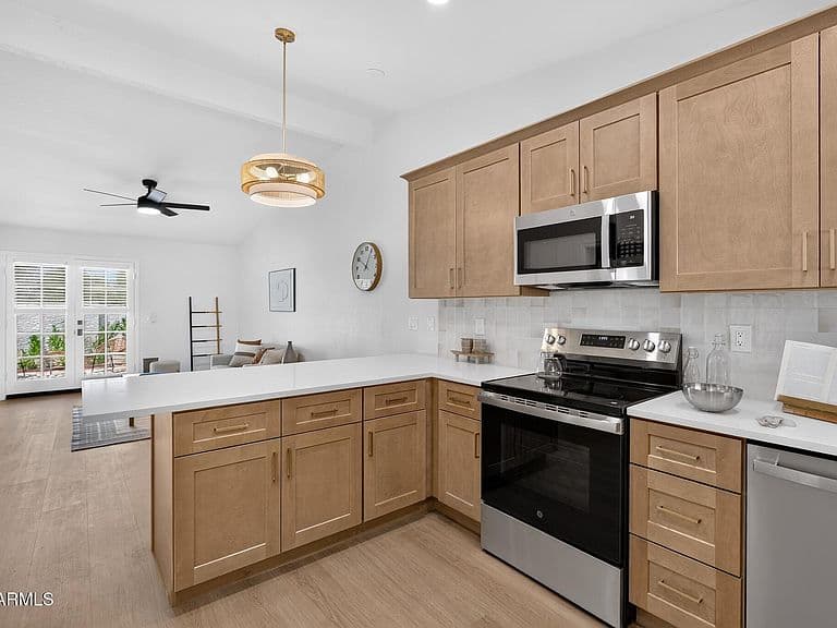 1500 N SUNVIEW Parkway #19 photo 1