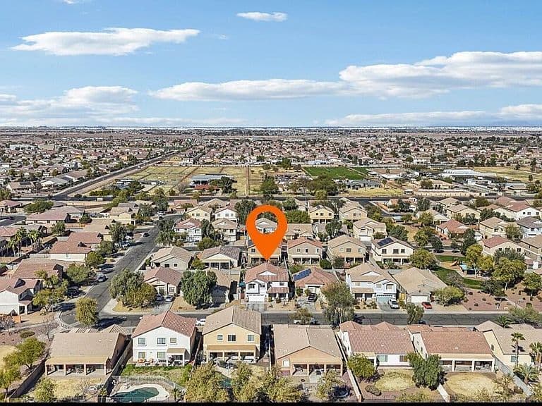 7038 W BEVERLY Road W photo 4