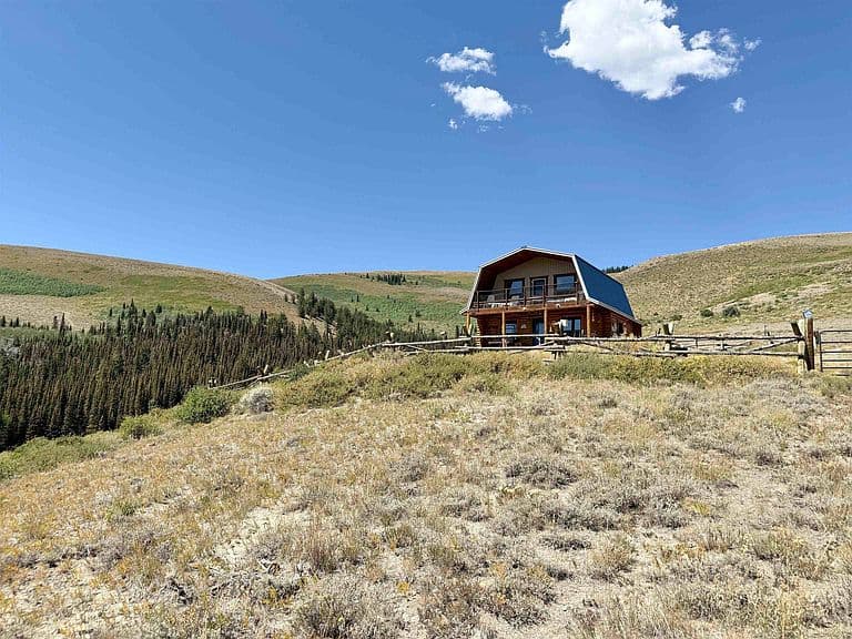 260 Snow Shoe Dr photo 1