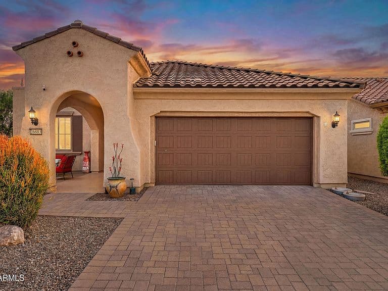 26883 W ESCUDA Drive photo 1