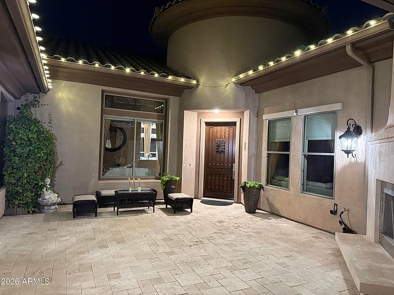 305 W GRAND CANYON Drive photo 4