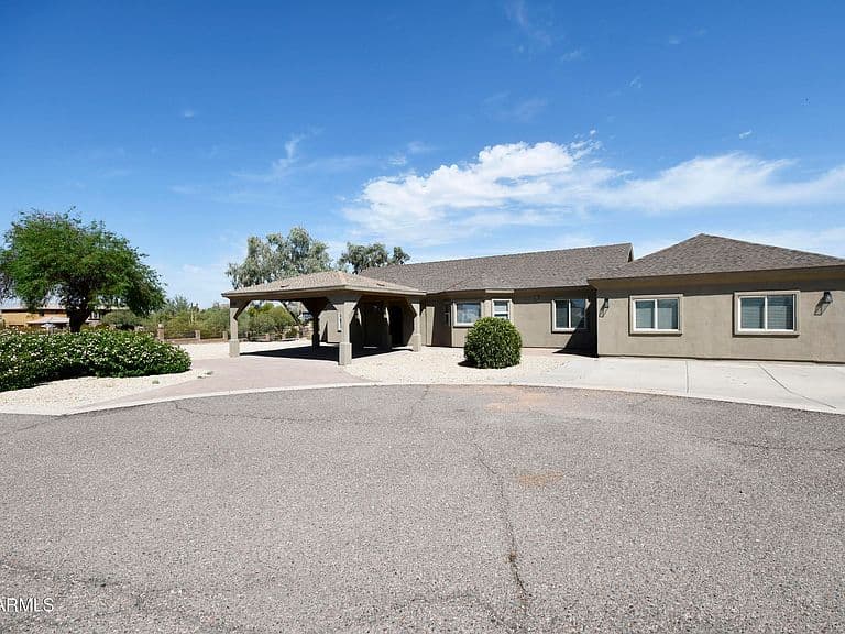3315 W PINNACLE VISTA Drive photo 2