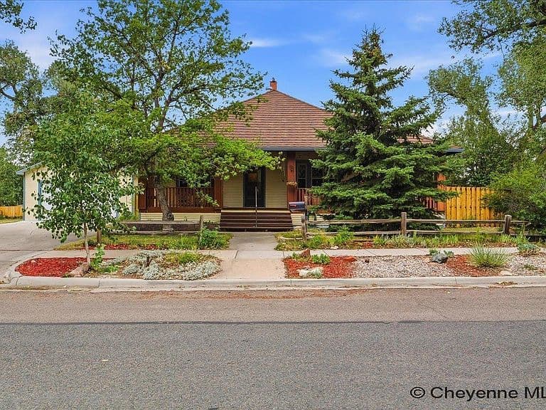 3102 Dey Ave photo 4