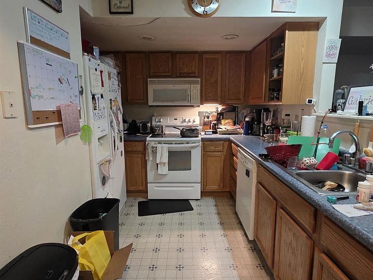 229 Abby Rd photo 2