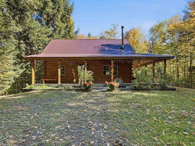 76 Morrison Road photo 1