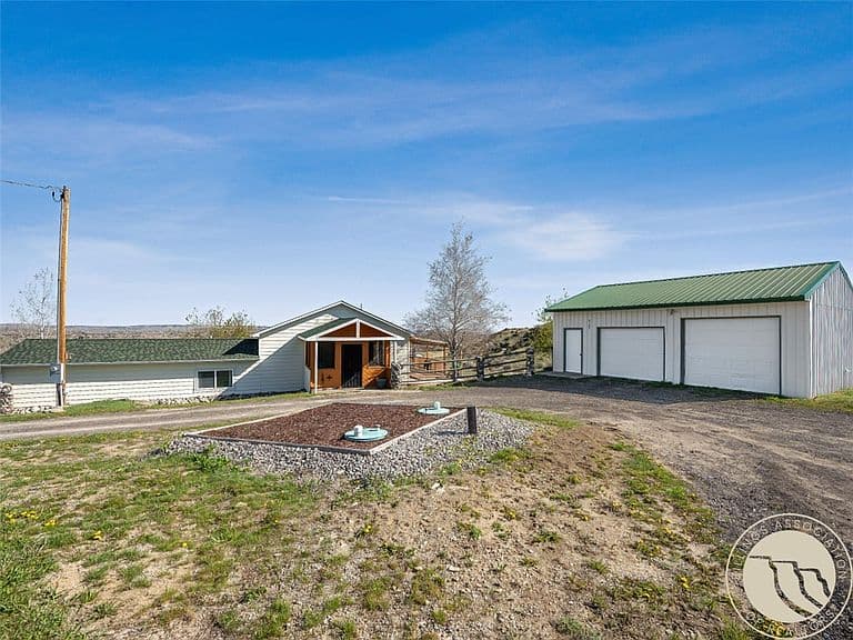 4745 Metzger Rd photo 3