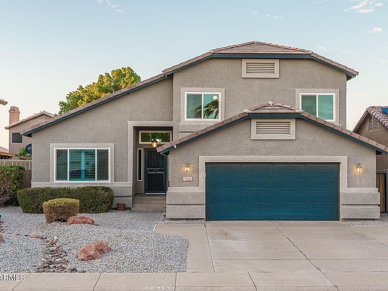 9164 W PARADISE Lane photo 1