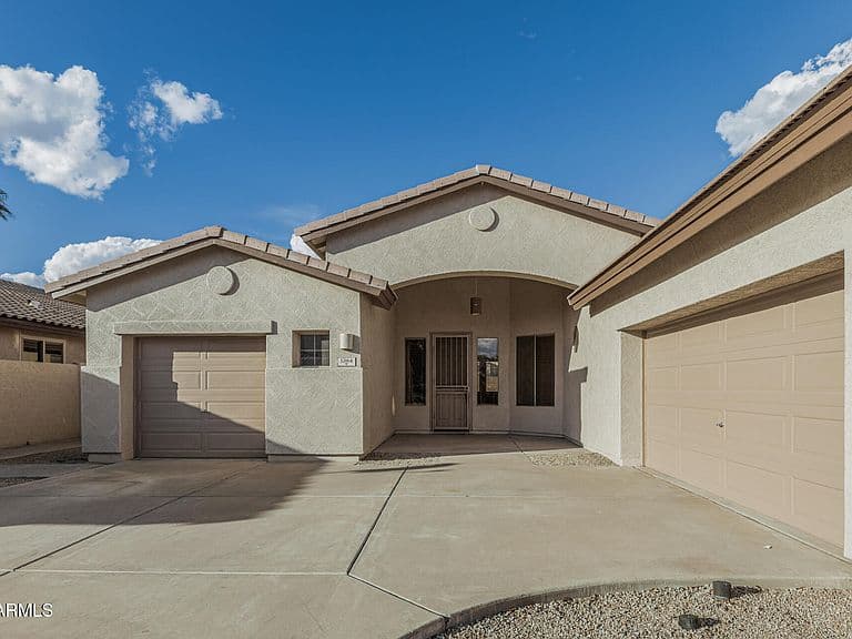 1364 E Whitten Pl photo 4