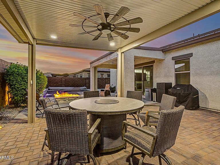 17253 W ECHO Lane photo 5