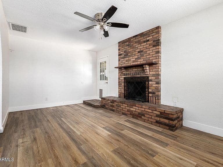 9034 E MARGUERITE Avenue photo 5