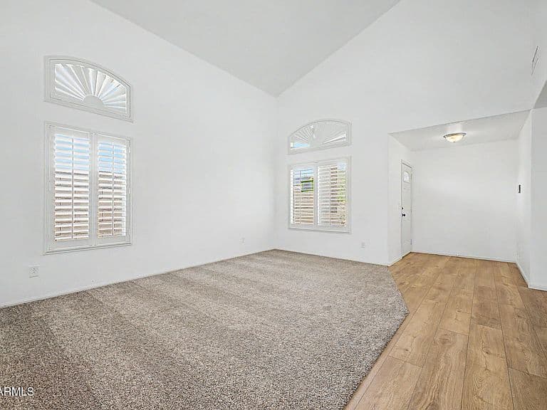 41421 W PRYOR Lane photo 3